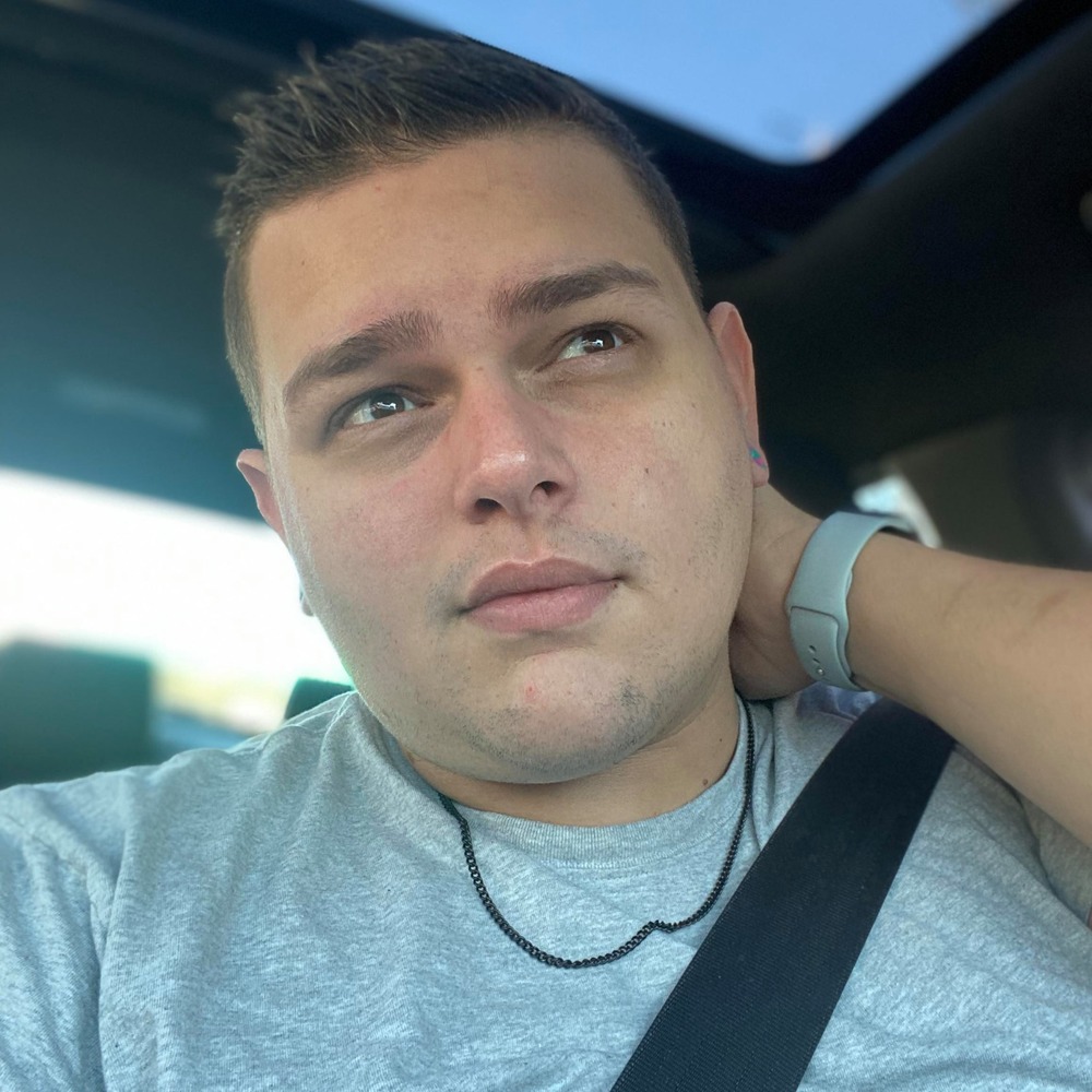 Meet your Posher, Bruce